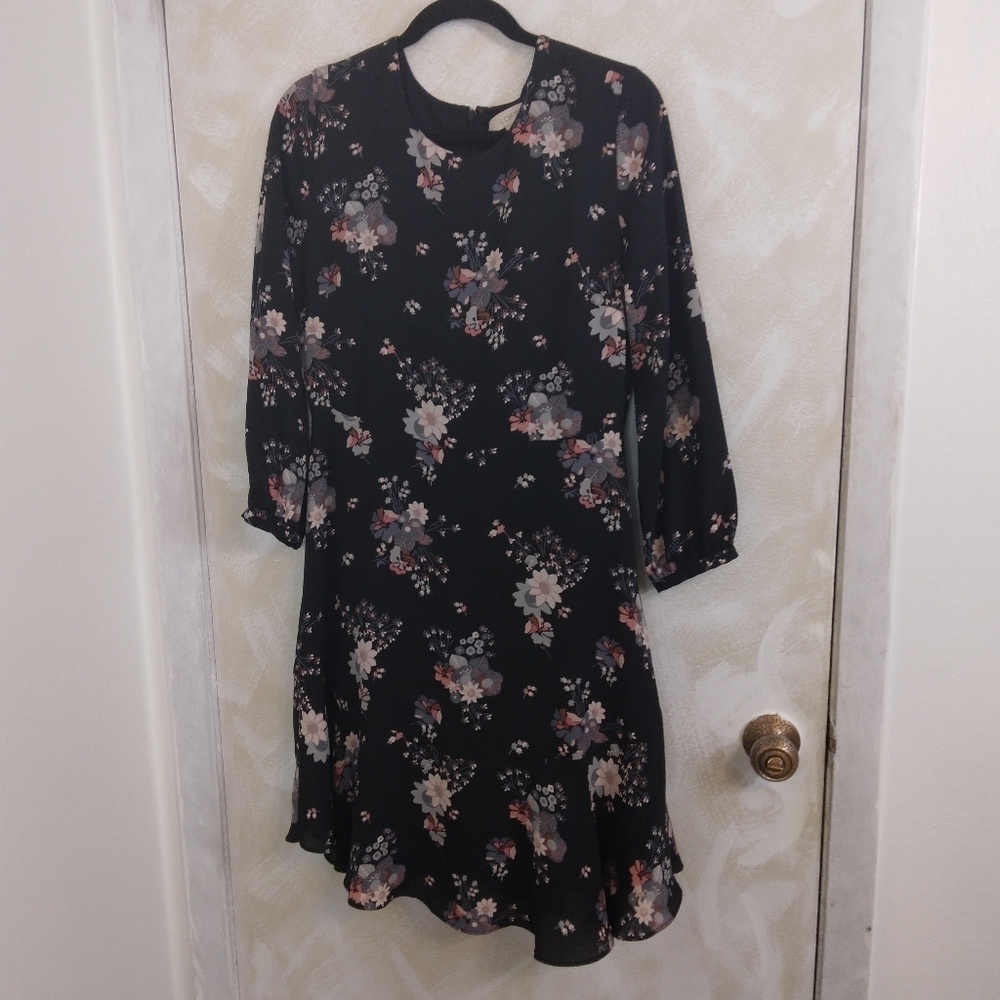 Size 6 Loft Wildflower Flounce Dress Dark Blue - Picture 1 of 13